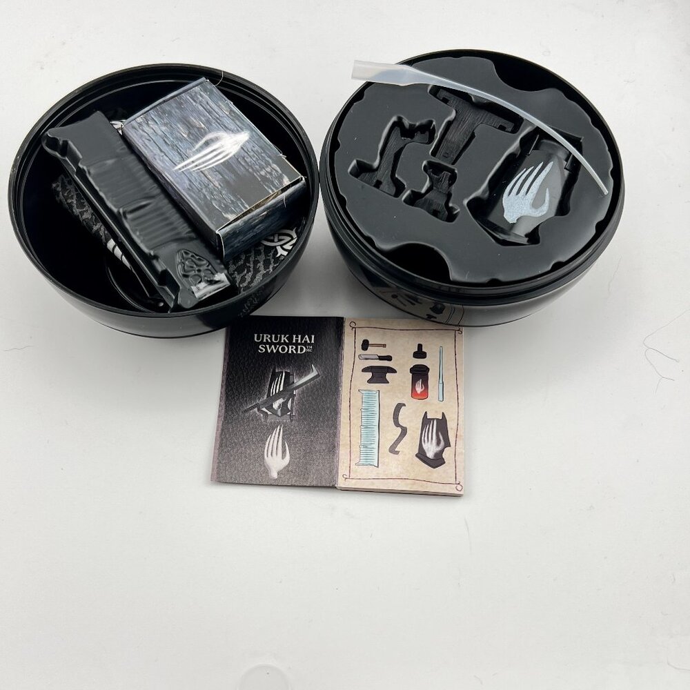 MGA Miniverse Mini Verse Make It Mini LOTR Lord Of The Rings Uruk Hai Sword